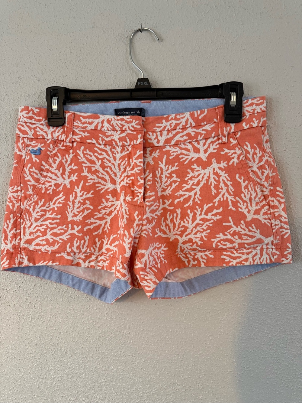 Southern Marsh Coral Reef Print High-Waist Shorts - Coral & White